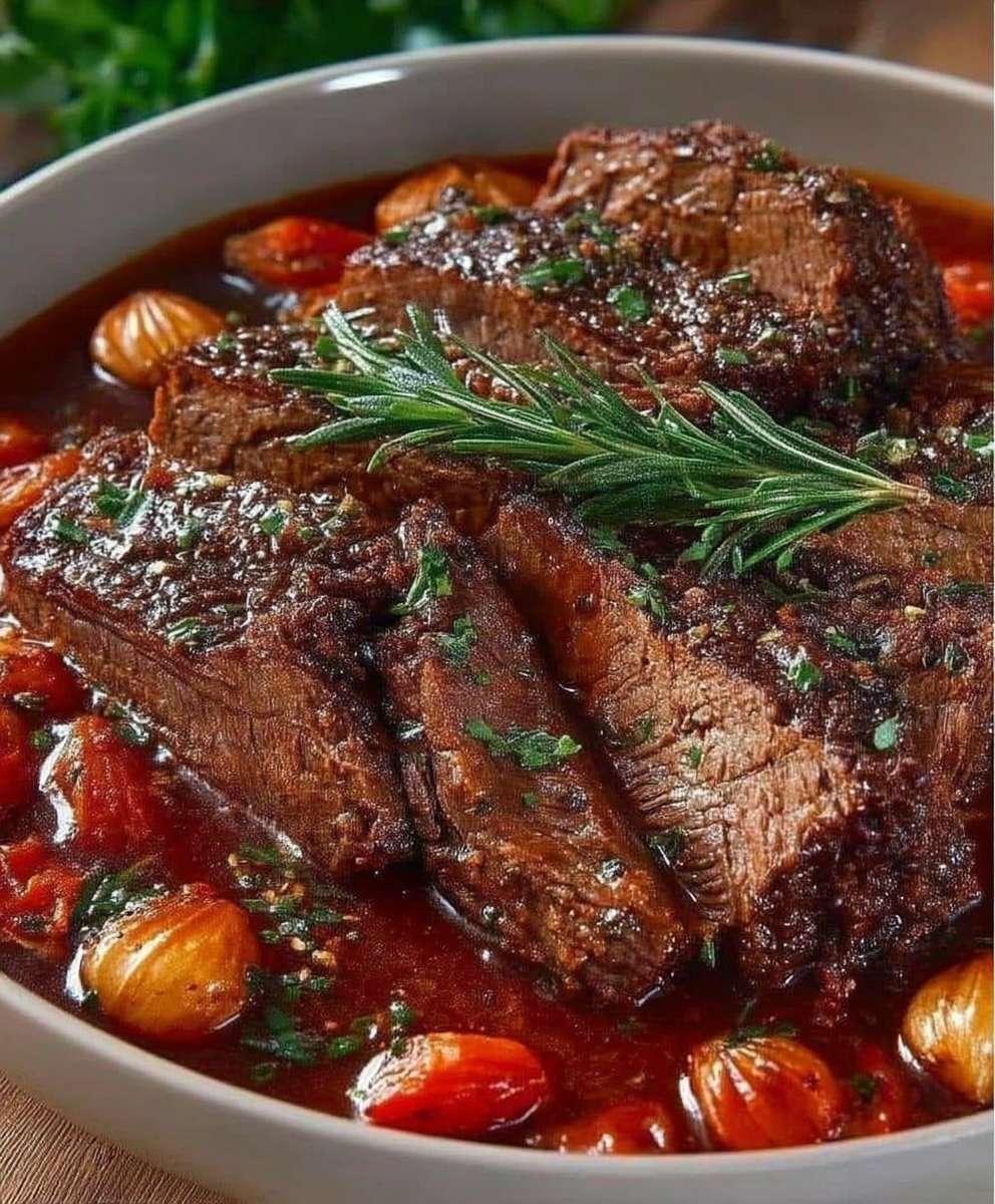 Weihnachts Schmorbraten Rindfleisch Knoblauch